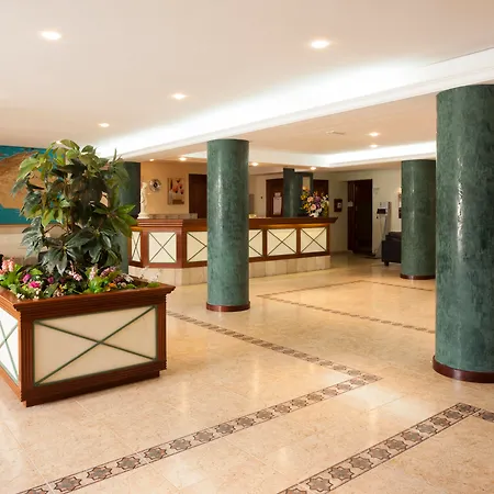 Hotel Riutort 3*