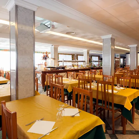 Hotel Riutort 3*