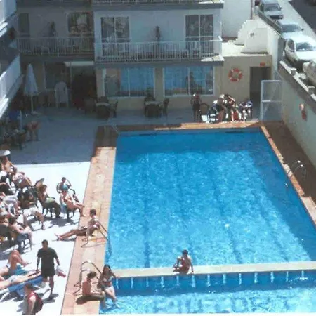 Riutort Hotel 3*