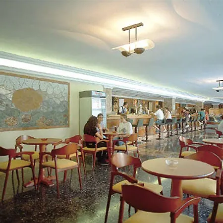 Hotel Riutort 3*