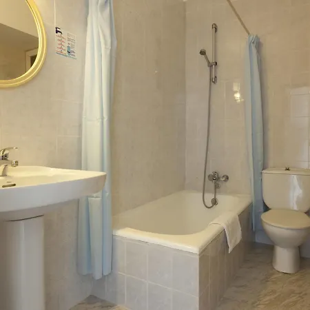 Riutort Hotel 3*